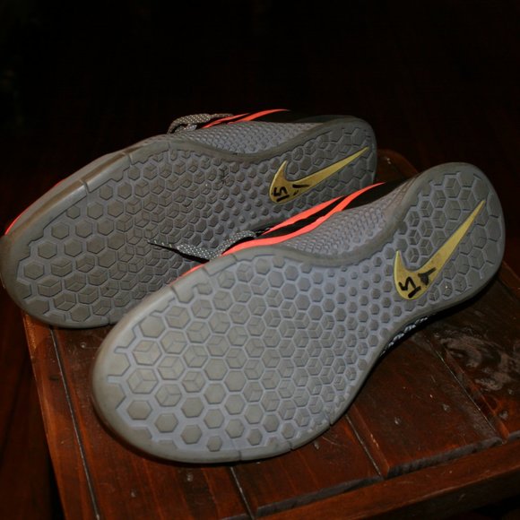 Nike Metcon Hyper-Orange Women's Cross Training Shoes-EXCELLENT CONDITION! - Picture 5 of 9
